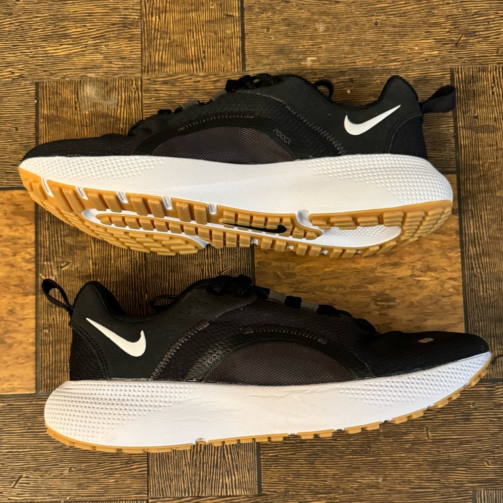 Nike Dunk React Escape Run 2 Pegasus 41 Jordan 1 … - image 2